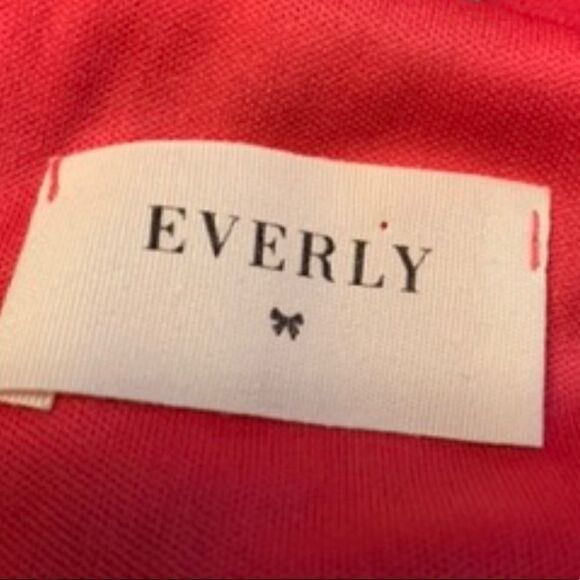 NWOT Everly Hot Pink Floral Swing Dress Sz S - Picture 3 of 6